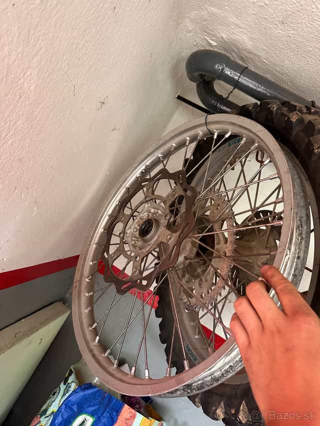 Predám motokrosove kolesá