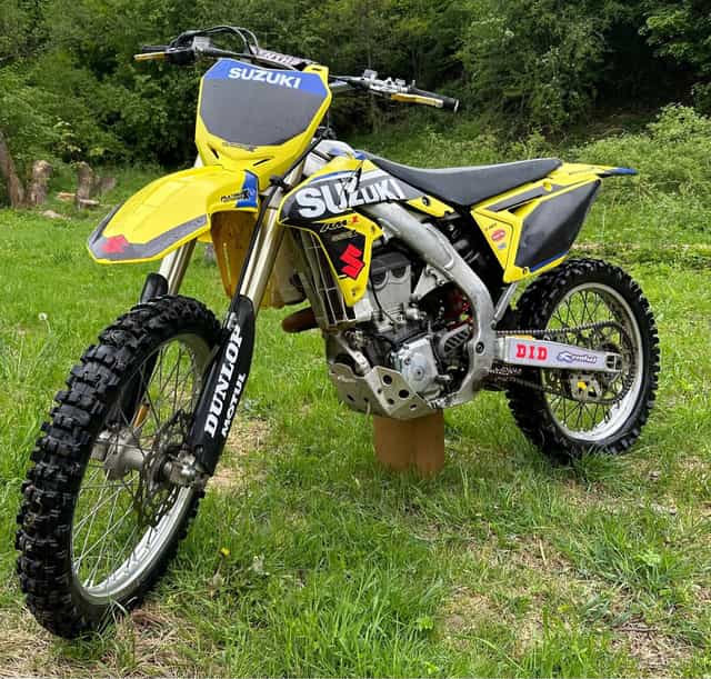 Suzuki RMZ 450 2015  Predám/Vymenim