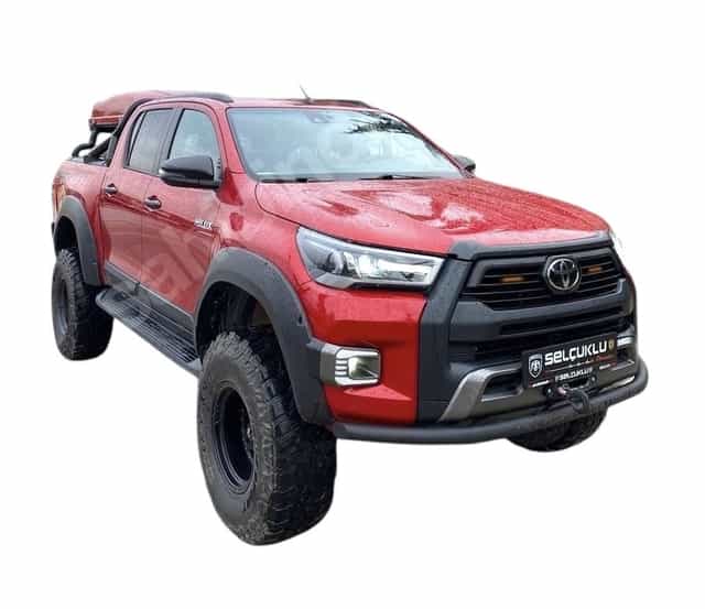 Rozšírenie lemy blatníkov Toyota Hilux 2021-