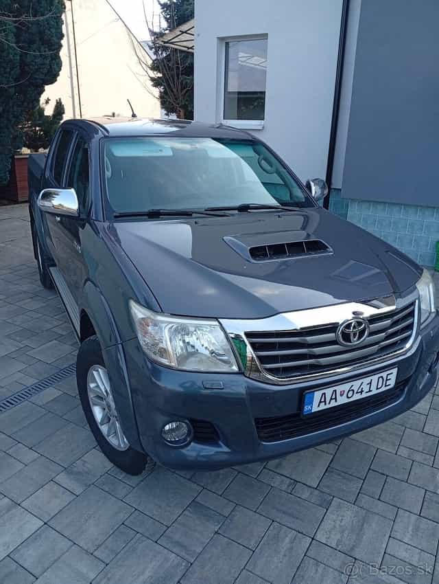 Toyota Hilux 3.0D4D automat