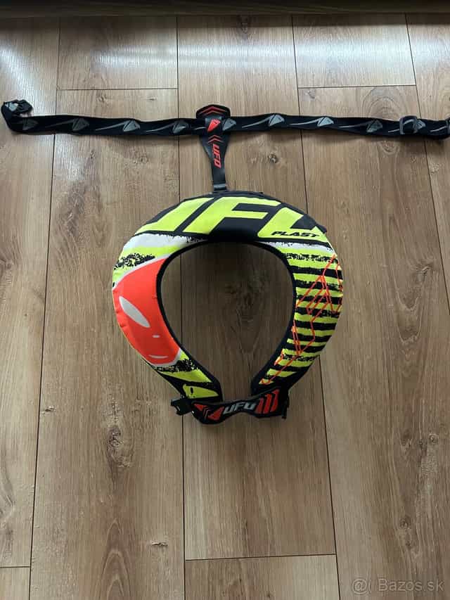 UFO Bulldog-krčný chránič