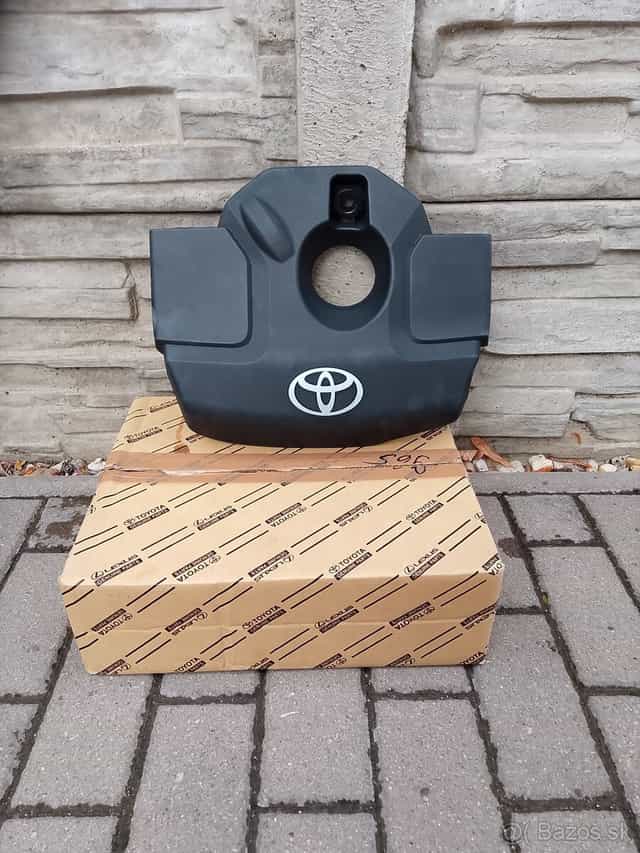 Toyota hilux kryt na motor