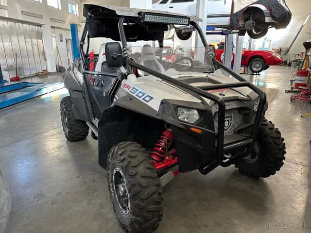 Polaris 900 RZR