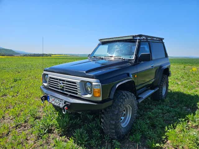 Nissan Patrol Y60