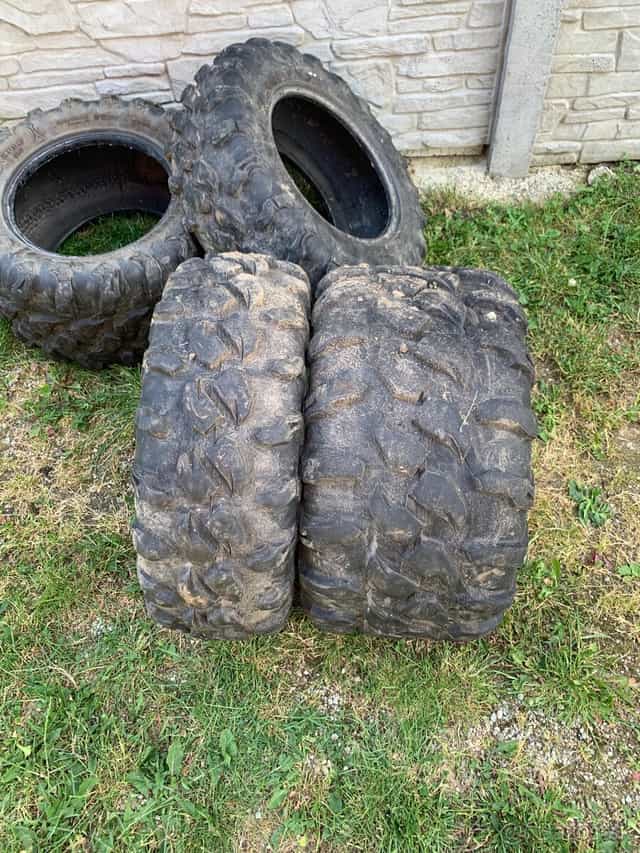 Pneumatiky na štvorkolku