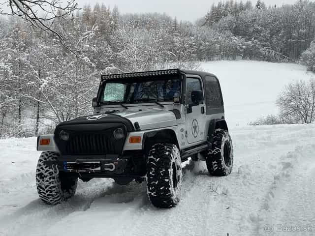 predám Jeep Wrangler r.v. 2004/87kW/2464cm3