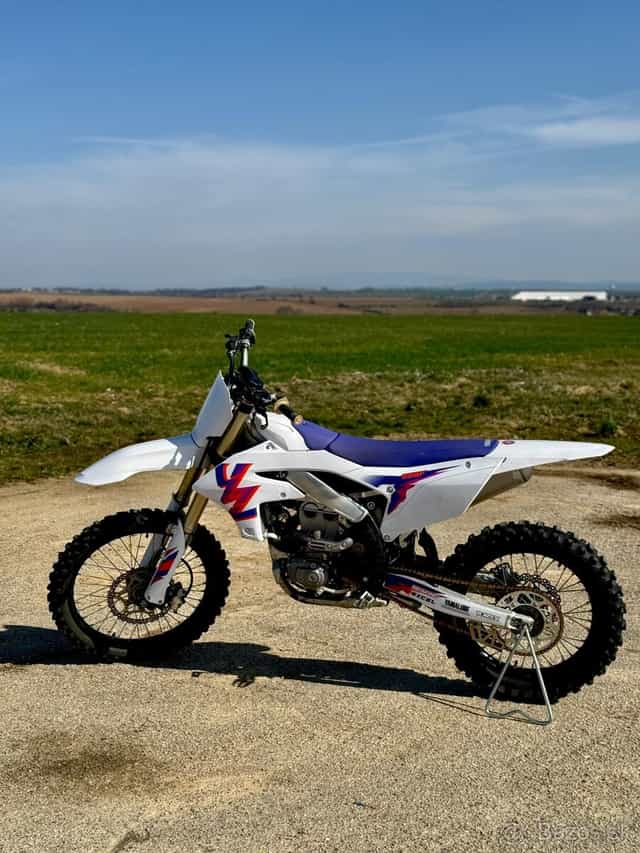 Yamaha YZ250F 2024 53mth, edícia 50