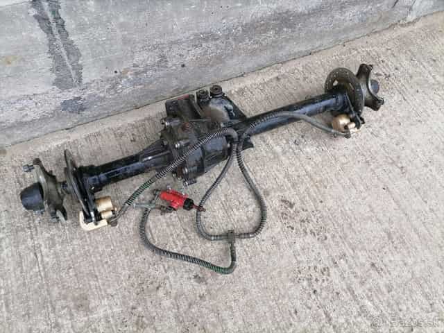 Predam zadnú nápravu na ATV