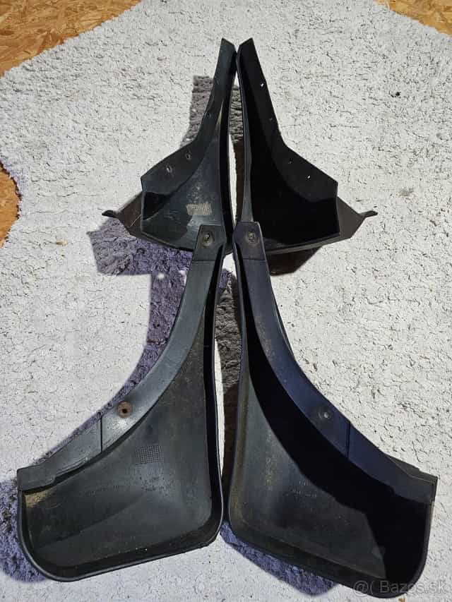 Land Rover Range Rover L322 org. spodné blatníky