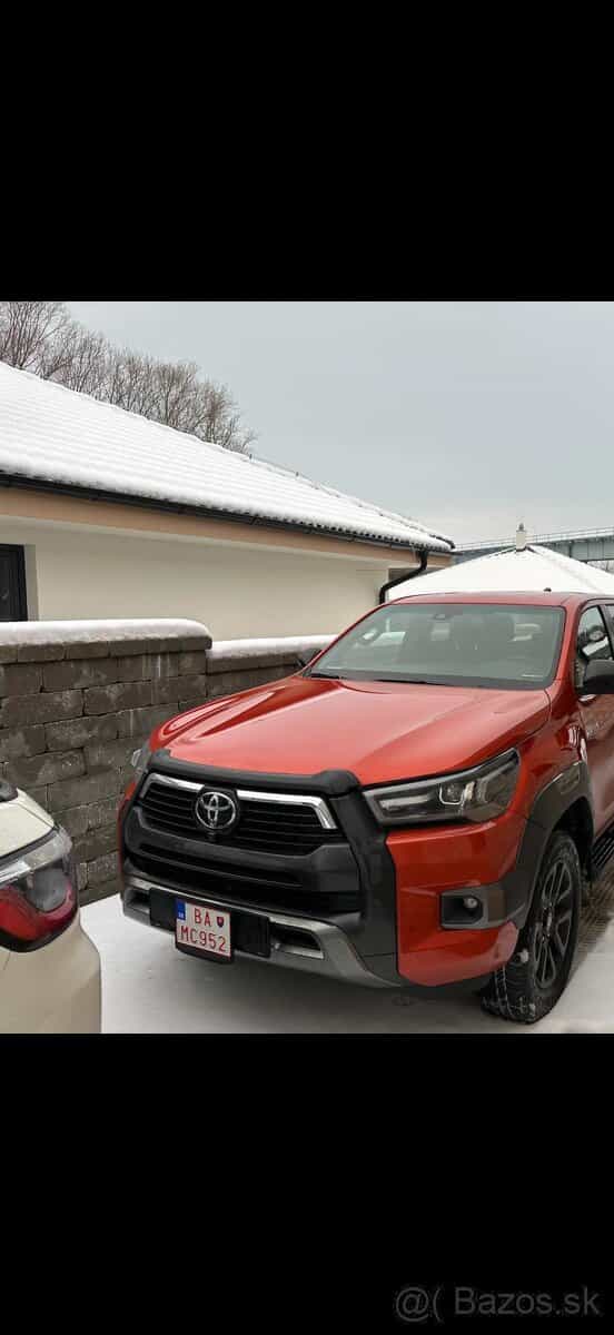Toyota Hilux 2023
