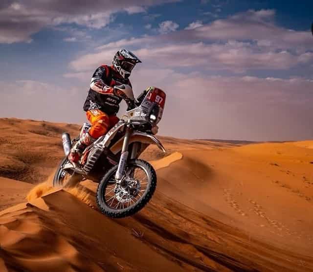 KTM Rally Replica - kryt motoru