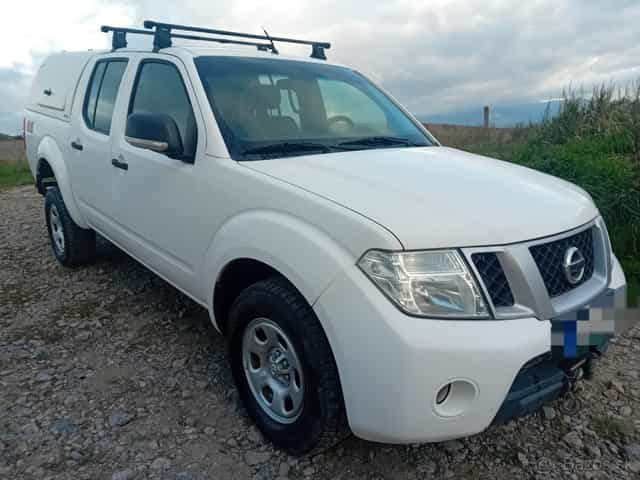 Predám Nissan Navara 4x4 2,5 dci 2013 DPH, 140 kw 316 tis.