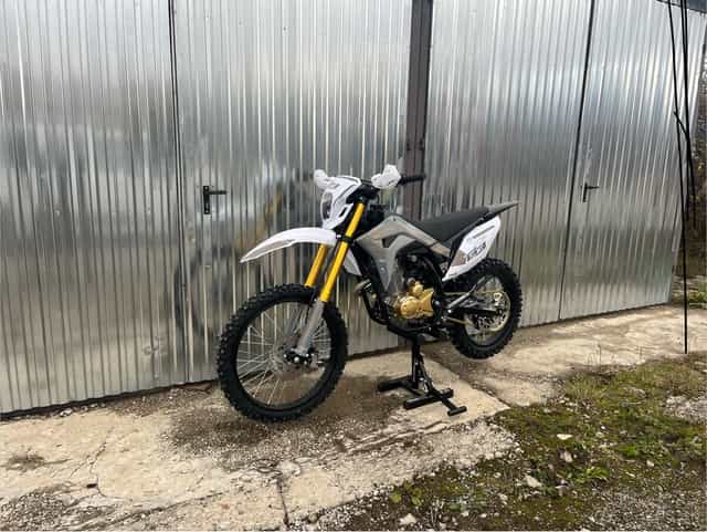 Enduro Asix XB83 250cm3 +2roky zaruka.