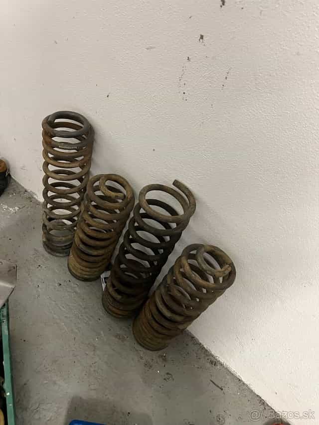 Lift pružiny Jeep Wrangler JK