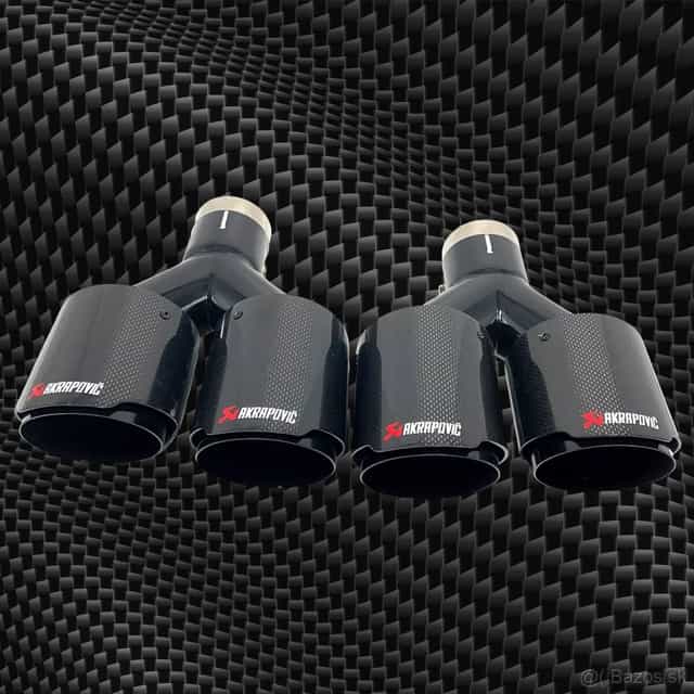 Nerezová koncovka výfuku Carbon dizajn s logom Akrapovič