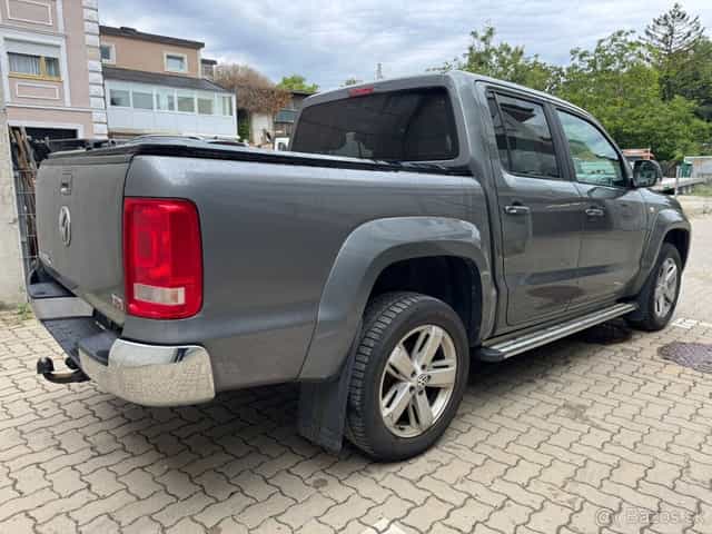 VW AMAROK DSG AUTOMAT ROK VÝROBY 2012 132 KW