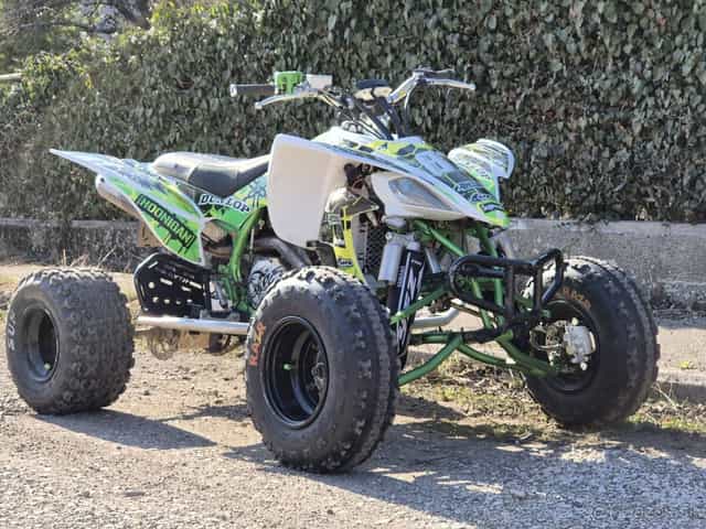 Predám štvorkolku Yamaha YFZ 450, ročník 2008
