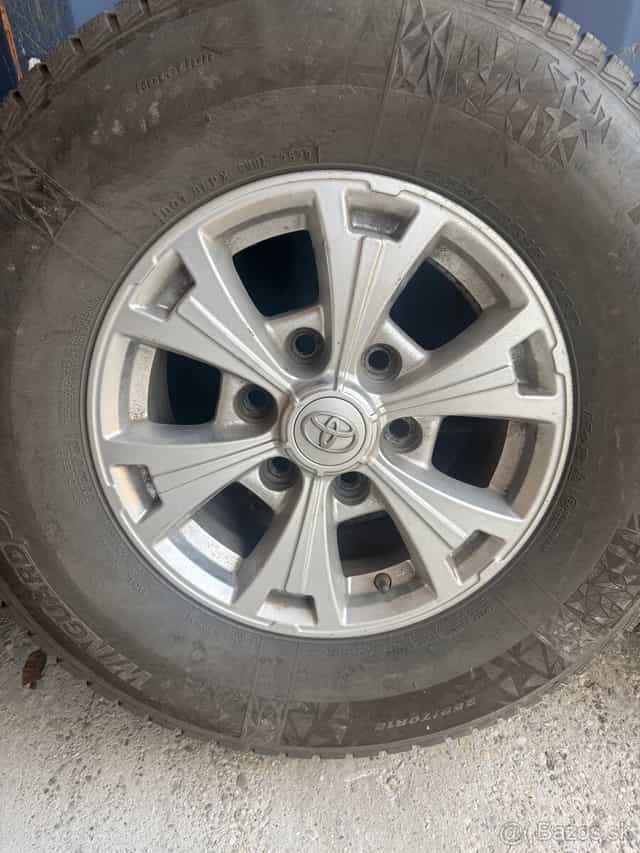 Predám Toyota 15" disky