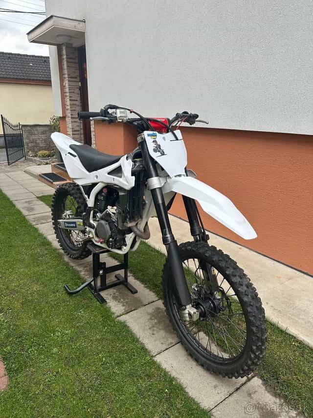 Husqvarna Tc 250 vstrek