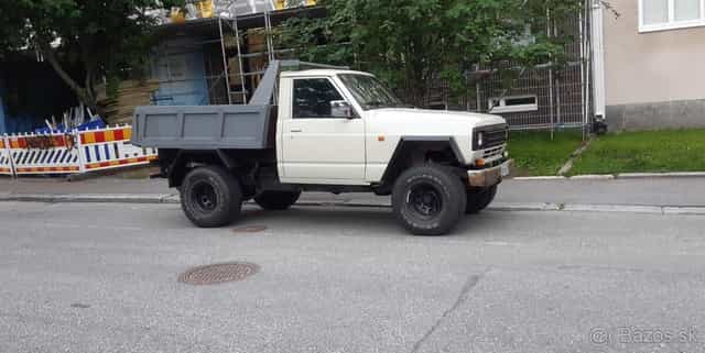 Nissan Patrol rv:1989