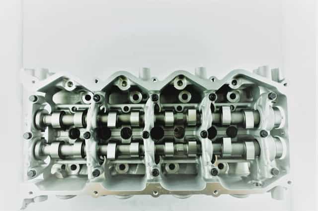 Nova Hlava nissan Navara D40,YD25 2,5 DDTI Od rv-2005 euro 4