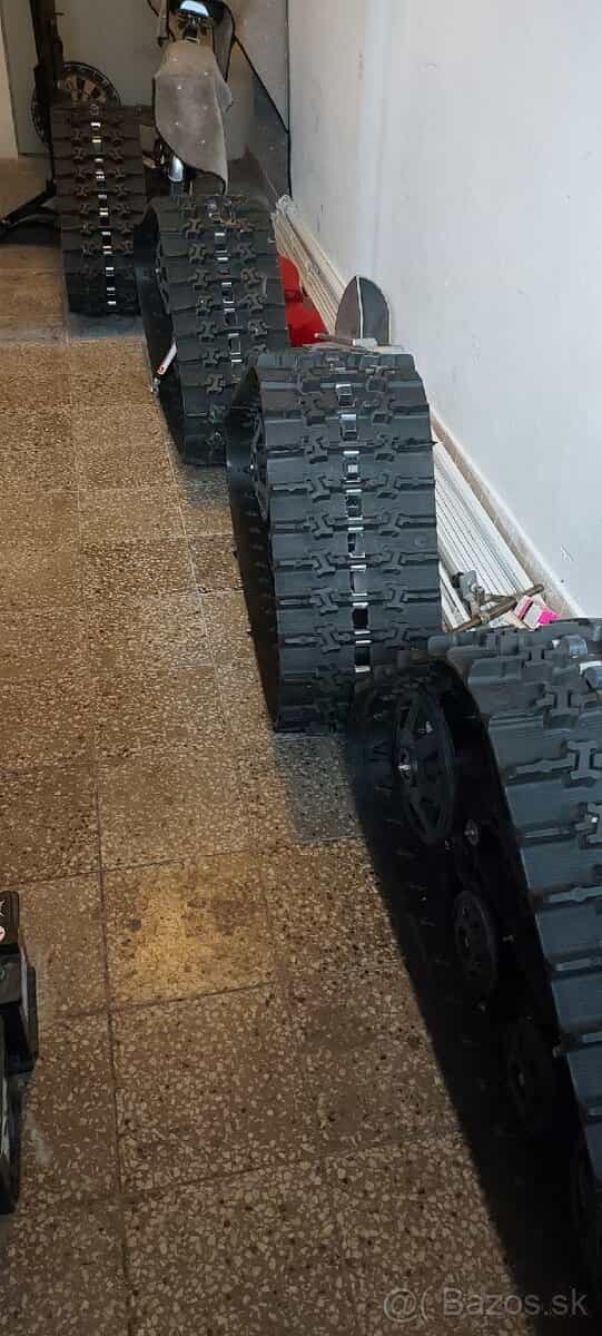 Can am snežné pásy