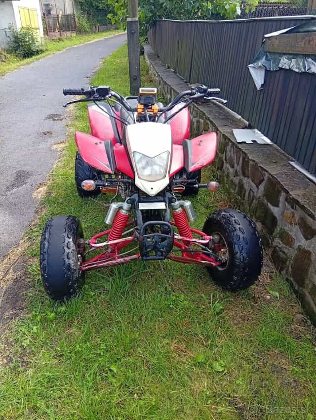 Predám štvorkolku bashan 200 vodnik vodou chladena