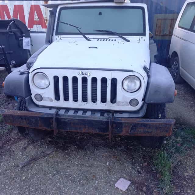 Jeep Wrangler 2,8 crd automat rv.2011