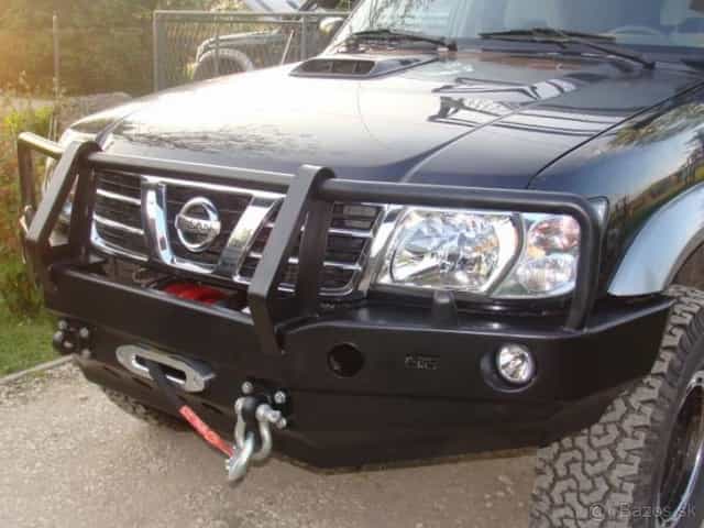 Predám pevnostný nárazník Nissan Patrol y61