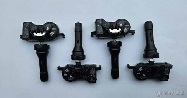 LADA NISSAN RENAULT INFINITI