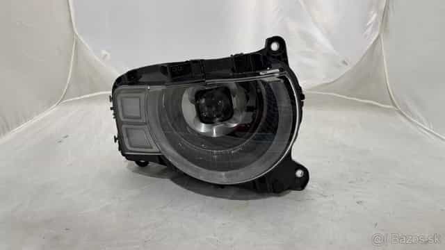 Land Rover Defender - svetlomet