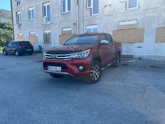 Toyota Hilux DC 2.4 D-4D