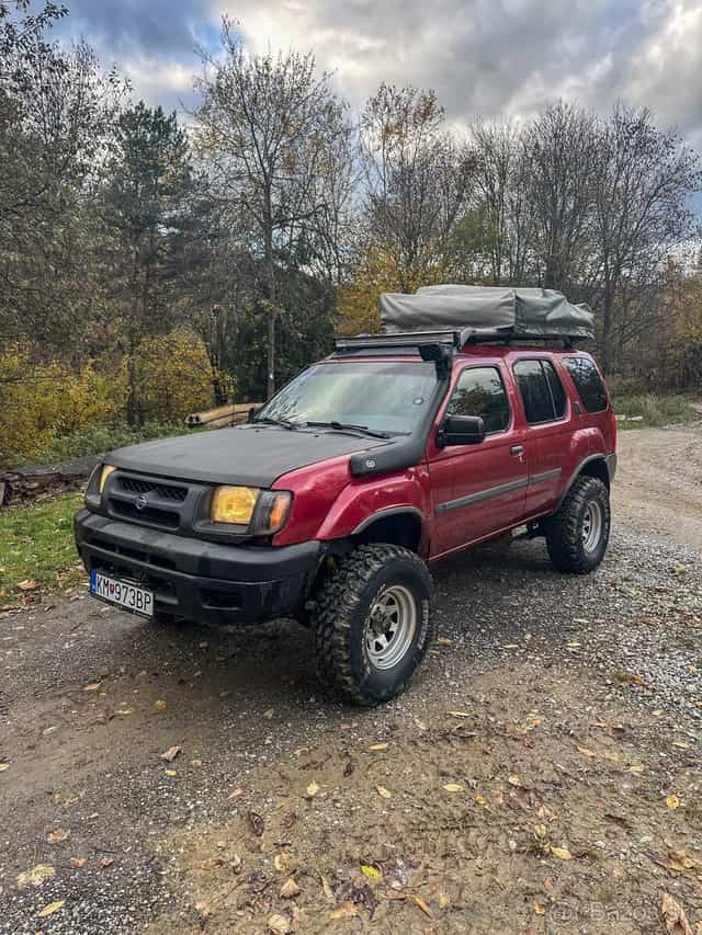 Nissan Xterra 3.3 benzín V6
