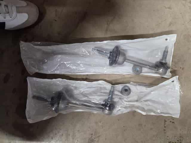 Dodge Ram 1500 (od r.v. 2018) stabilizačné tyčky