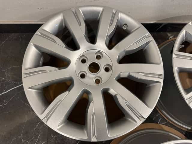kolesa Range 5x120 Rover Sport r21 HY32-1007-FA