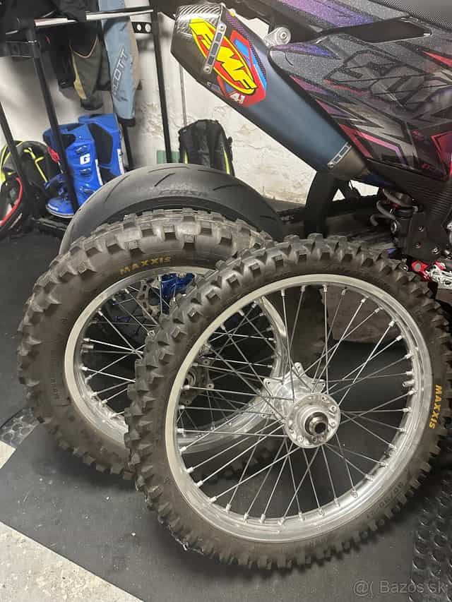 Predám sadu kolies 18/21 Ktm/Husqvarna/Gasgas