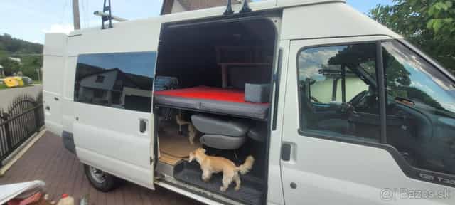 Ford Trensit 2.4 tdi rok 2005