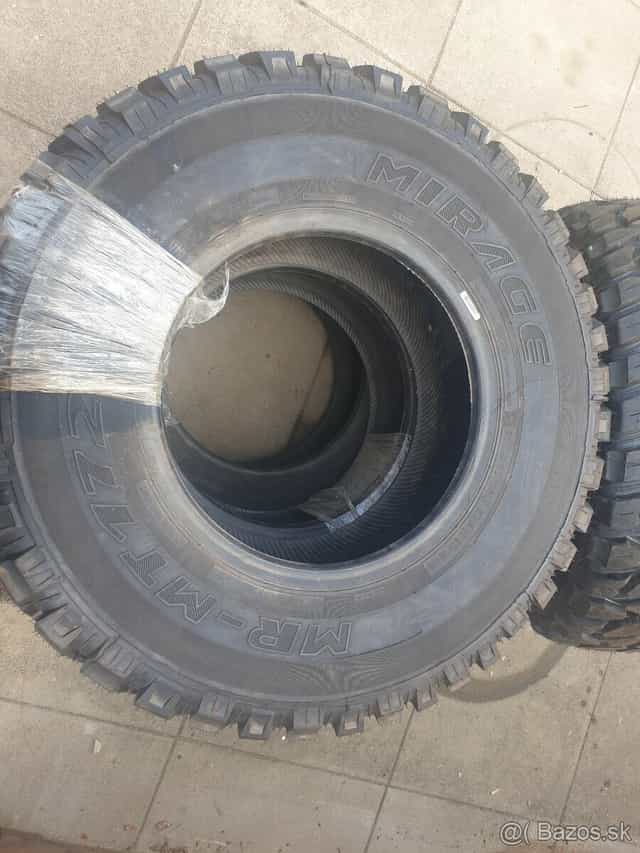 31x10,5 R15 Mirage