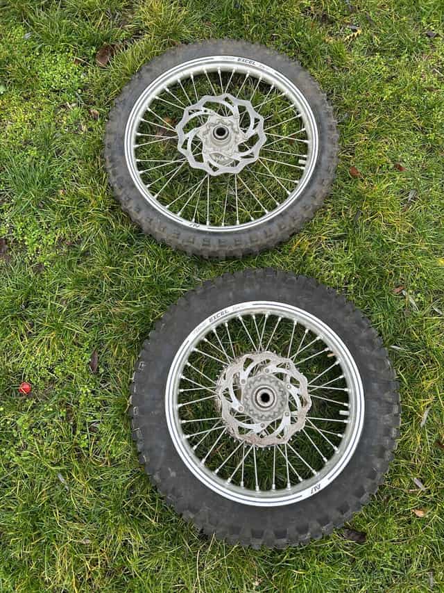 Enduro excel 21 a 18