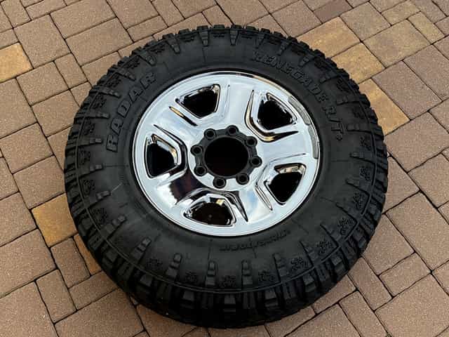 18" 8x165 DODGE RAM 2500 3500 - CHROM