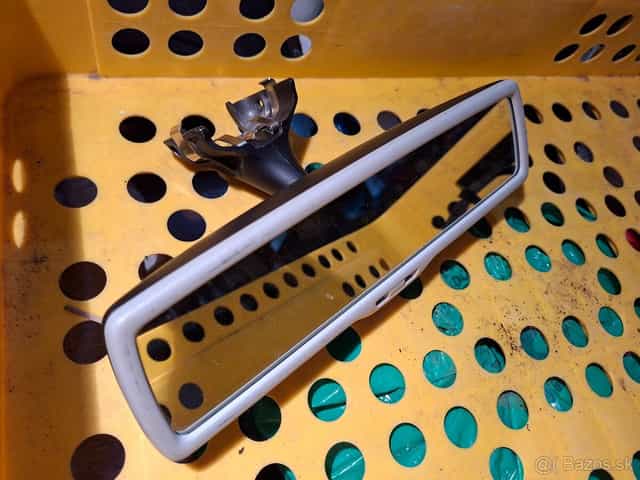 Vnútorné zrkadlo stmavovacie VW skoda seat 1K0857511B