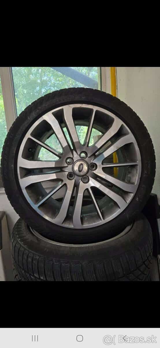 Range rover sport kolesá s pneumatikami
