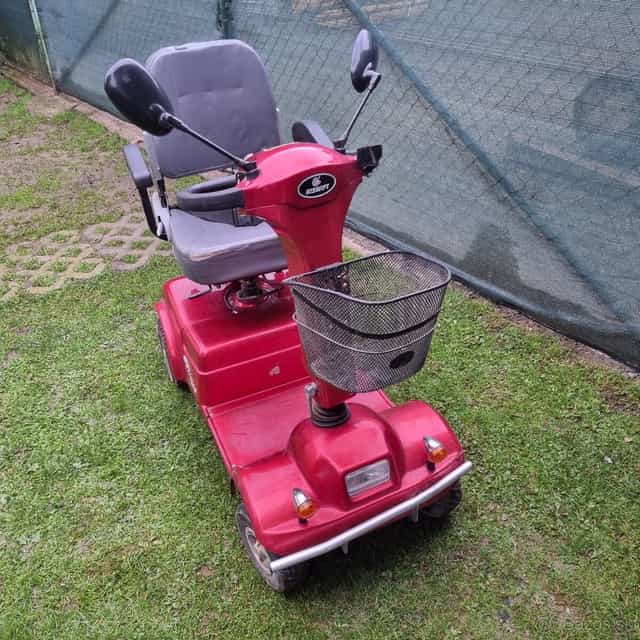 Elektronický vozík pre seniorov - stvorkolka