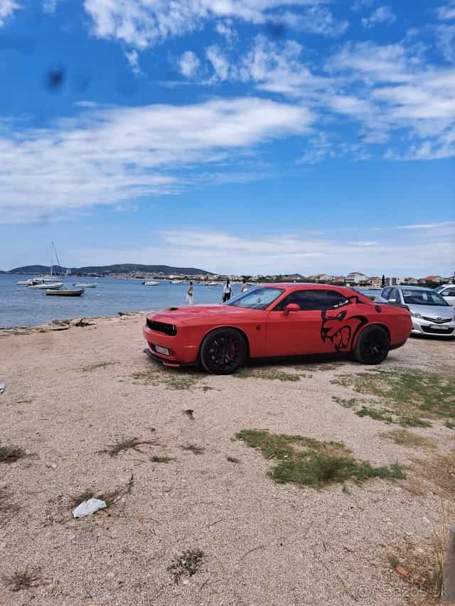 Predam dodge challenger 6.2 hellcat