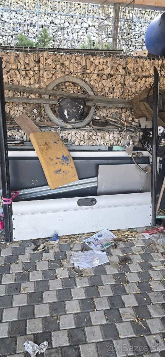 Roleta na nissan navara d23