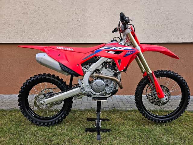 Predam Hondu CRF 250 2023