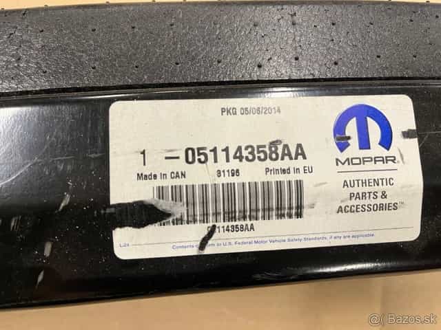 Vyztuhy naraznika Jeep Grand Cherokee, Chrysler Voyager