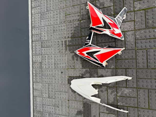 Sada 3 plastu BETA RR 2018-2019