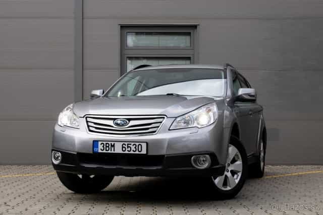 Elegantní a spolehlivý Subaru Outback z roku 2011