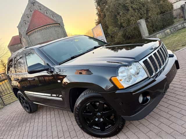 Jeep Grand Cherokee Overland 3.0CRD 160KW-Šiber-CH